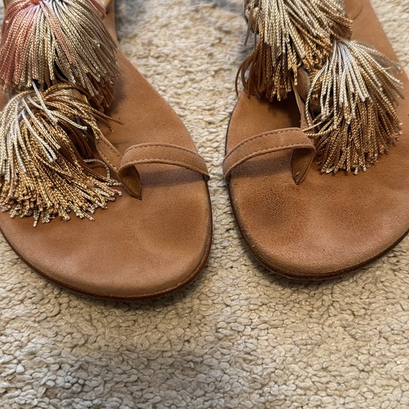 Stuart Weitzman pom sandals - Picture 6 of 10